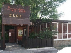 Менеджер жестоко убил 29-летнего гостя кафе «Frant'Эль» на севере Волгограда