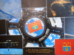 Волгоградский флаг полгода провел в невесомости