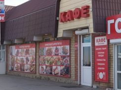 Сотрудник Роспотребнадзора отправлен в колонию за взятку от владельца кафе под Волгоградом