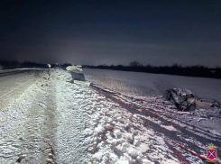Мужчина погиб в лобовом с китайским грузовиком под Волгоградом