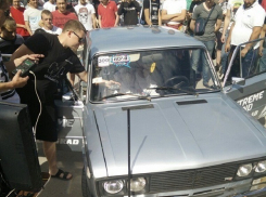 Проверка автозвука в Волгограде собрала сотни зрителей