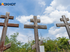 Труп 34-летнего мужчины нашли на кладбище в Волгограде