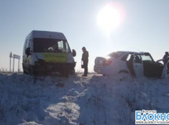 На трассе под Волгоградом погибла 52-летняя астраханка