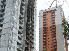 Дольщикам Волгограда сдали 24-этажный дом с многомиллионными долгами за свет и воду