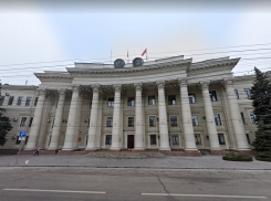 Грамоты на 820 тысяч рублей понадобились волгоградским депутатам