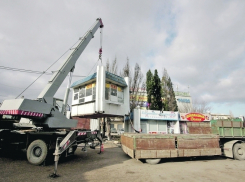 В Волгограде из-за сноса ларьков предприниматели устроили стихийный митинг