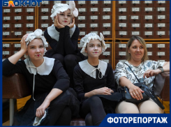 Волгоградцам пытаются привить моду на чтение: яркие кадры с Библионочи-2023