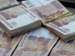 Приятели с Кавказа пытались сбыть 1,5 млн фальшивых денег в Волгограде