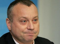 Депутаты гордумы заслушали отчёт главы администрации Волгограда Виталия Лихачева