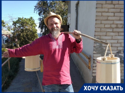 Вспомнить предков с коромыслами посоветовала глава жителям волгоградского села с червями в воде