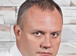 Спикера Волгоградской гордумы Андрея Косолапова вычеркнули из списка присяжных заседателей