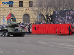 Путин прилетел на праздник, Володин и известные волгоградцы сказали важные слова о Сталинграде