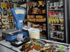 Столичный картофель дешевле: сравниваем цены в магазинах Москвы и Волгограда 