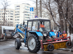 Волгоградские дорожные службы работают в усиленном режиме без снега