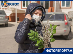 В Вербное воскресенье волгоградцы пришли в храмы с дистанцией