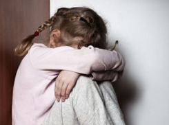 Под Волгоградом многодетного отца осудили на 17 лет за изнасилование 8-летней дочки