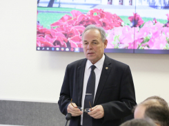 Стало известно, сколько зарабатывает ректор Волгоградского технического университета