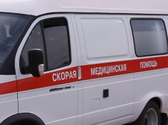 Пешеход-нарушитель попала под «семерку» и сломала ногу на севере Волгограда 