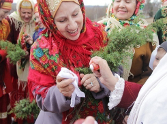 Волгоград празднует Воскресение Христово