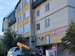 Крыша дома обвалилась под гнетом помета волгоградских голубей