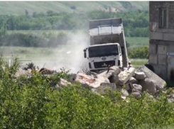 На закрытые свалки в Городищенском районе организации продолжают сбрасывать мусор