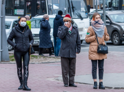 Коронавирус в Волгограде 16 октября:  лаборатории не принимают тесты, в поликлиниках не берут трубку