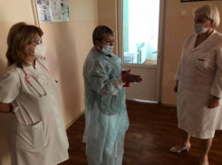 В Волгограде «Единая Россия» попиарилась на брошенном в фекалиях мальчике из больницы