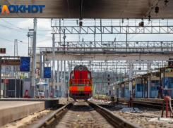 На трое суток закрывают ЖД-переезд под Волгоградом