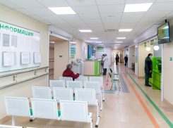 Власти уточнили, как будут работать в праздничные поликлиники и травмпункты в Волгограде