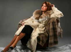 В соцсетях актриса из Волгограда просит найти ее украденные шубы