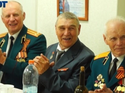 Главное внимание: ветеранам Сталинградской битвы «Радеж» вручил подарки