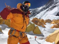 Экс-депутат Госдумы Олег Савченко покорил Эверест 