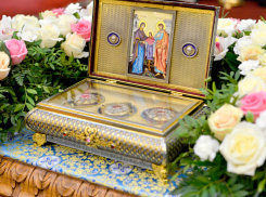 В Волгоград привезут ковчег с частью чудотворного пояса Пресвятой Богородицы