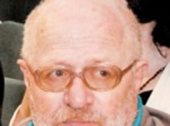 В Волгограде скончался популярный востоковед и бывший доцент кафедры истории ВГСПУ Аркадий Серебряный