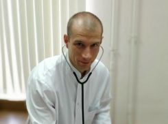 Бывший главврач детской больницы Волжского идет под суд
