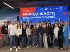 ИИ-чемпионат с реальными кейсами прошел в Волгоградском Академическом колледже