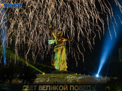 Расписание «Света Великой Победы» на Мамаевом кургане в 2025 году
