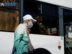 Волгоградцы не исключают, что коронавирусные ограничения могут «добраться» до транспорта