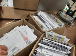 Бардак с квитанциями на «Почте России» в Волгограде сняли на видео