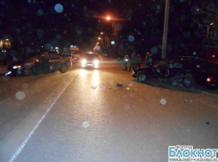 Две иномарки столкнулись в Ворошиловском районе