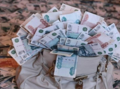 В Волгограде начальница почты регулярно похищала деньги из кассы 