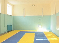 Впервые за 10 лет волгоградские чиновники решили отремонтировать детский спортивный клуб