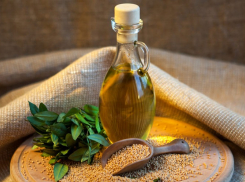 Главный бухгалтер за 18 лет подарила родственникам 7,5 млн рублей из кассы волгоградского горчичного завода