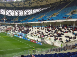 Похолодание не напугало болельщиков волгоградского «Ротора»