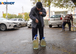Авария на коллекторе оставила без воды 11 тысяч волгоградцев