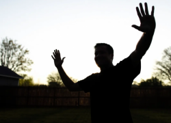 Массовый конфликт дачников и отдыхающих закончился дракой под Волгоградом