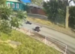 Школьника спасают в реанимации после чудовищного ДТП в Волгограде