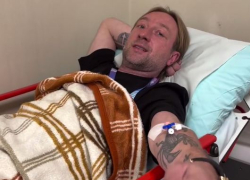 Нога как у слона: Евгений Плющенко загремел в турецкую больницу