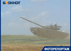 «Танковый биатлон» показал волгоградский фотограф