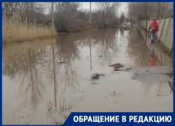 Бунтовать и макать чиновников в жижу готовы волгоградцы из-за затопленной улицы